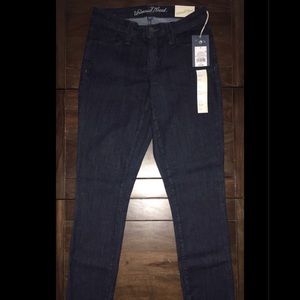 Universal Thread Women's Mid-Rise Skinny Jeans